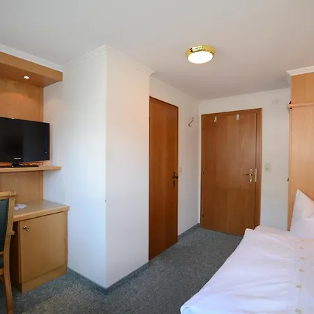 Haus Claudia Und Haus Monika 2*