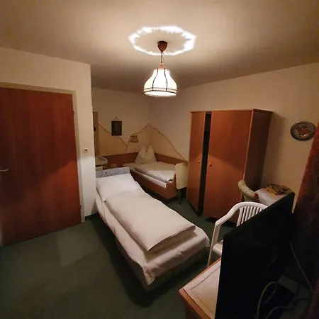 Гостьовий будинок Haus Monika Und Haus Claudia 2*