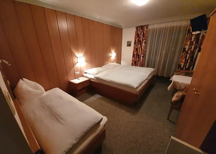 Haus Monika Und Haus Claudia Πανσιόν