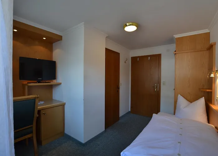 Haus Monika Und Haus Claudia Mayrhofen