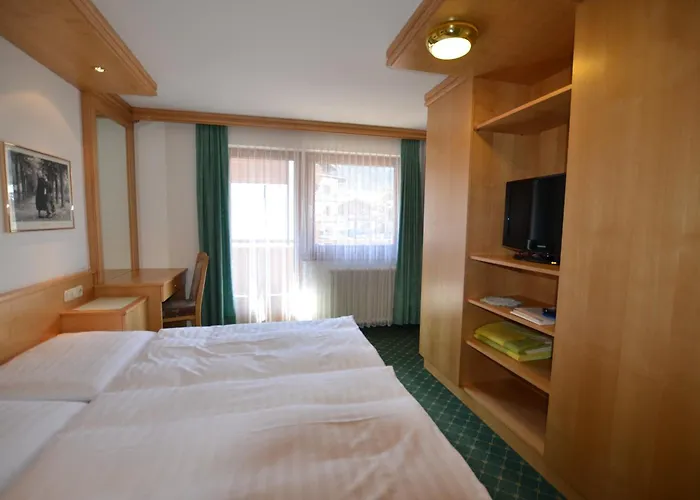 Haus Monika Und Haus Claudia Πανσιόν Mayrhofen