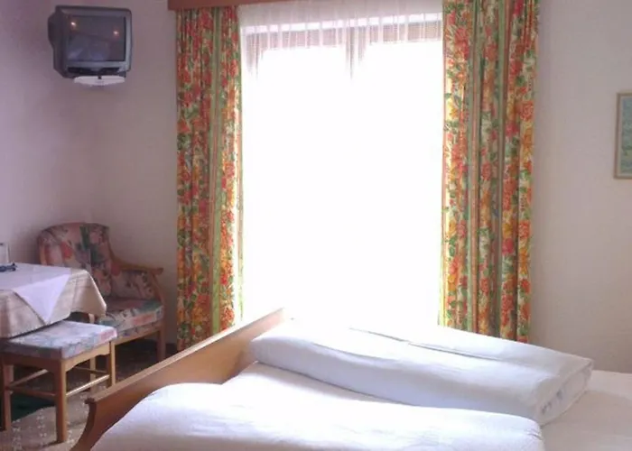 Haus Monika Und Haus Claudia Гостевой дом 2*