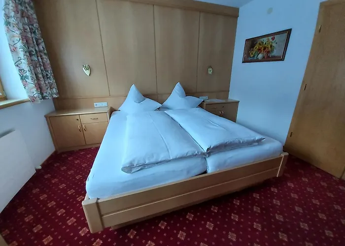 Haus Monika Und Haus Claudia 2* מאיירהופן