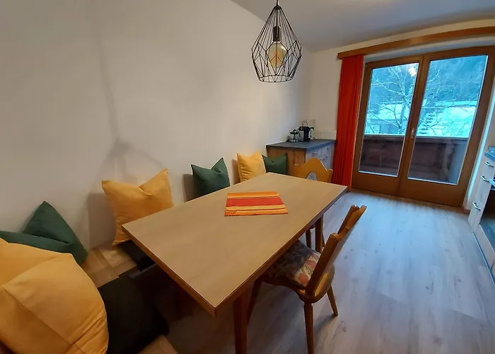 Gæstehus Haus Monika Und Haus Claudia Mayrhofen